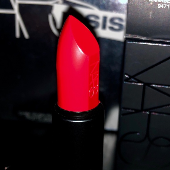 NARS Audacious Lipstick - Picture 3 of 5